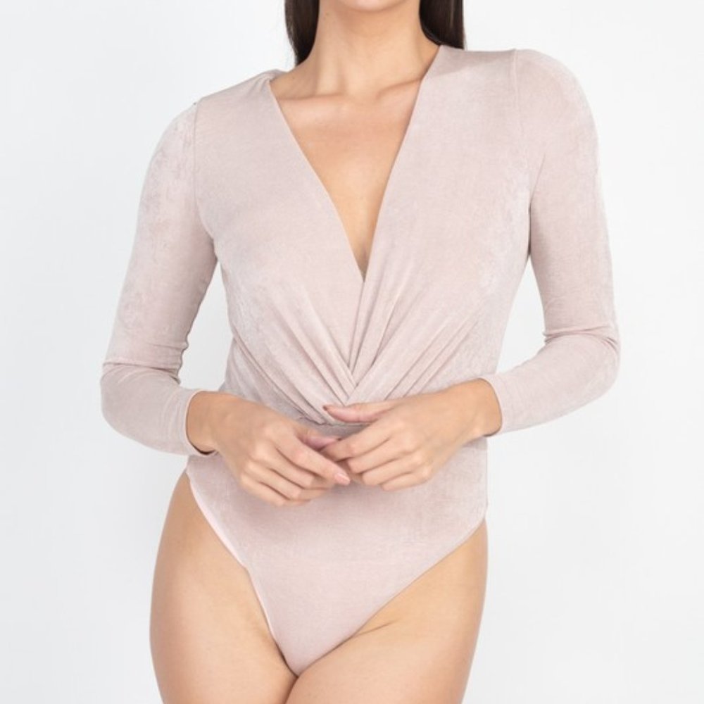 Long Sleeve V-Neck Surplice Bodysuit - Blush